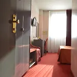 ألكسندر ميستر