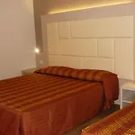 Alexander 4* Mestre