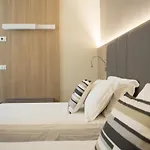 Alexander 4* Mestre