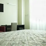 Alexander Hotel 4*