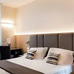 Hotel Alexander 4*