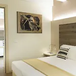 Alexander 4*