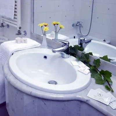 Alexander Μέστρε