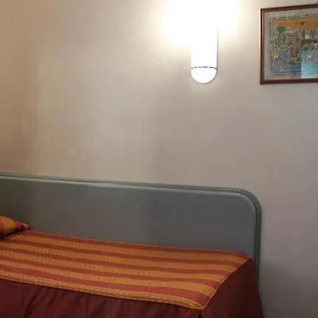 Hotel Alexander Mestre